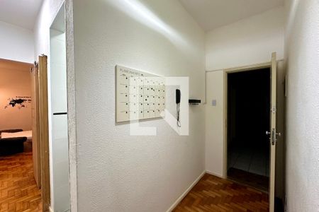 Sala de apartamento para alugar com 1 quarto, 35m² em Flamengo, Rio de Janeiro