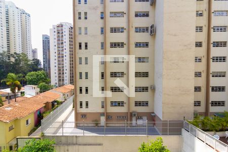 Varanda Vista de apartamento para alugar com 2 quartos, 50m² em Campo Belo, São Paulo