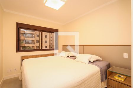 Suite de apartamento à venda com 2 quartos, 91m² em Vila Progredior, São Paulo