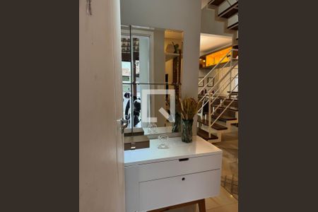 Sala de casa de condomínio para alugar com 3 quartos, 117m² em Parque Vera Cruz, Taubaté