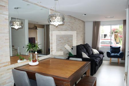 Sala de casa de condomínio para alugar com 2 quartos, 75m² em Bairro Jardim Nossa Senhora das Graças, Cotia