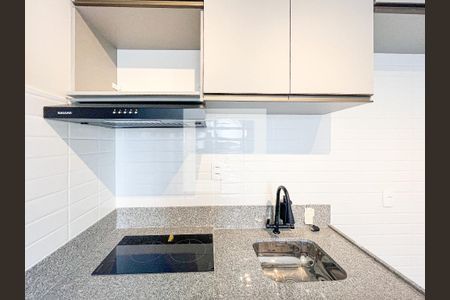 Sala/Cozinha de apartamento para alugar com 1 quarto, 29m² em Vila Romana, São Paulo