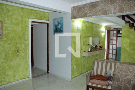 Sala de casa para alugar com 3 quartos, 130m² em Centro, Cotia
