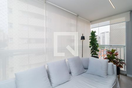 Sala de apartamento à venda com 2 quartos, 138m² em Pompeia, São Paulo