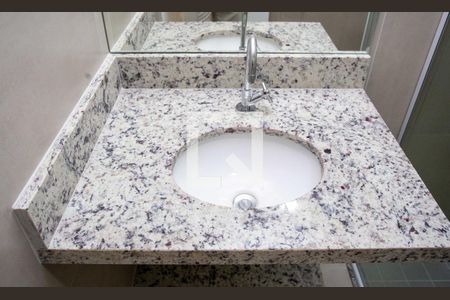 Banheiro de apartamento para alugar com 1 quarto, 21m² em Centro, Diadema