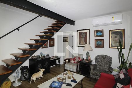 Sala  de apartamento à venda com 3 quartos, 136m² em Auxiliadora, Porto Alegre