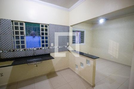 Sala de casa para alugar com 2 quartos, 50m² em Sambaia, Brasília