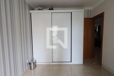 Quarto de apartamento para alugar com 2 quartos, 75m² em Nova Aliança, Ribeirão Preto