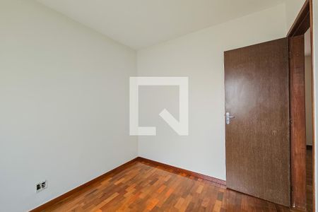 Quarto 1 de apartamento à venda com 2 quartos, 46m² em Floresta, Belo Horizonte