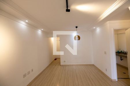 Suite de apartamento à venda com 3 quartos, 85m² em Jardim Tupanci, Barueri