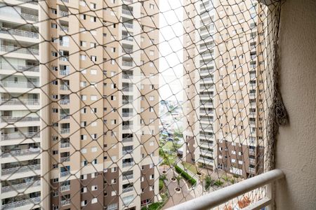 Varanda da Sala de apartamento à venda com 3 quartos, 85m² em Jardim Tupanci, Barueri