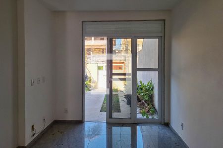 Sala 2 de casa para alugar com 4 quartos, 180m² em Piratininga, Niterói