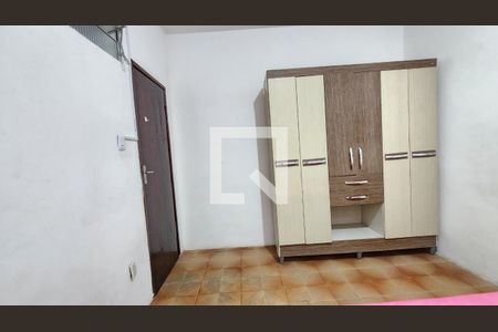 Quarto 1 de casa para alugar com 2 quartos, 54m² em Boca do Rio, Salvador