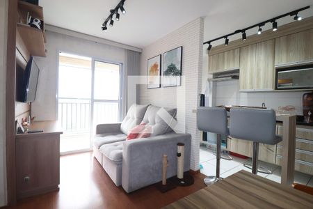 Sala de apartamento à venda com 2 quartos, 49m² em Vila Eldizia, Santo André
