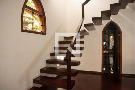 Sala de casa para alugar com 3 quartos, 250m² em Planalto Paulista, São Paulo