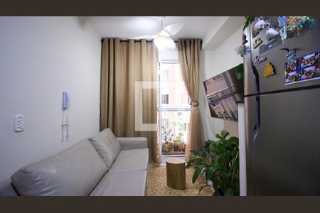 Sala/Cozinha de apartamento para alugar com 1 quarto, 28m² em Vila Ema, São Paulo