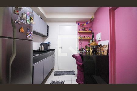 Sala/Cozinha de apartamento para alugar com 1 quarto, 28m² em Vila Ema, São Paulo