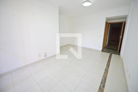 Sala de apartamento para alugar com 3 quartos, 79m² em Setor Bueno, Goiânia