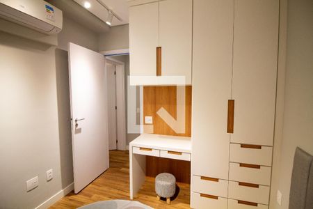 Suíte 1 de apartamento para alugar com 2 quartos, 68m² em Santo Amaro, São Paulo