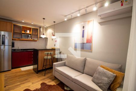 Sala de apartamento para alugar com 2 quartos, 68m² em Santo Amaro, São Paulo