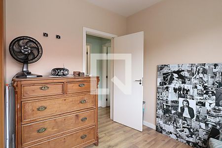 Quarto 1 de apartamento para alugar com 2 quartos, 82m² em Passo D’areia, Porto Alegre