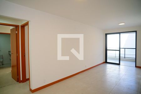 Sala de apartamento para alugar com 2 quartos, 90m² em Piratininga, Niterói