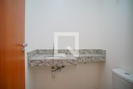 Lavabo de apartamento para alugar com 2 quartos, 90m² em Piratininga, Niterói