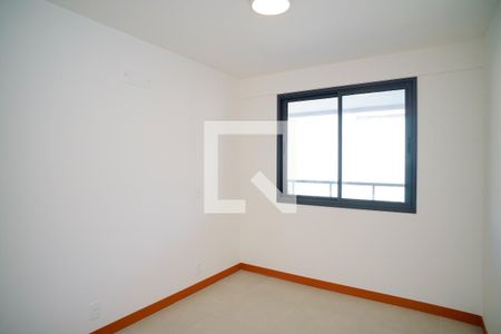 Quarto 1 de apartamento para alugar com 2 quartos, 90m² em Piratininga, Niterói