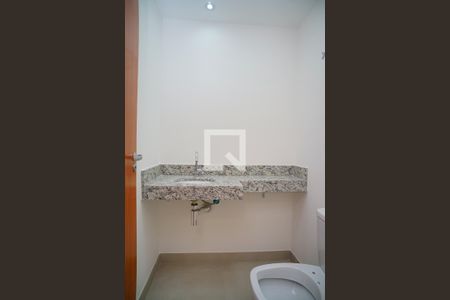 Lavabo de apartamento para alugar com 2 quartos, 90m² em Piratininga, Niterói