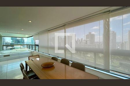 Sala de apartamento à venda com 2 quartos, 288m² em Belvedere, Belo Horizonte