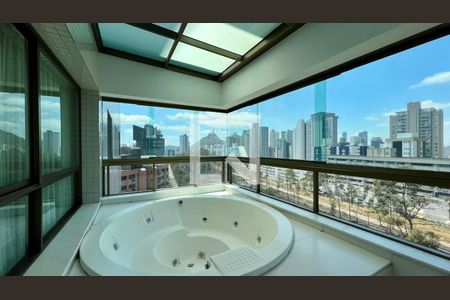 Varanda da Sala de apartamento à venda com 2 quartos, 288m² em Belvedere, Belo Horizonte