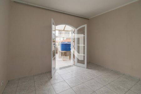 Quarto 2 de casa para alugar com 2 quartos, 120m² em Vila Alpina, São Paulo