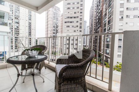 Varanda de apartamento para alugar com 1 quarto, 47m² em Alphaville Empresarial, Barueri