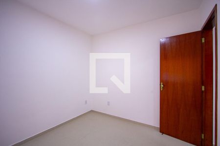 Quarto 1 de casa para alugar com 3 quartos, 120m² em Mutondo, São Gonçalo