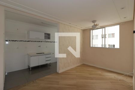 Sala de apartamento para alugar com 2 quartos, 50m² em Vila Homero Thon, Santo André