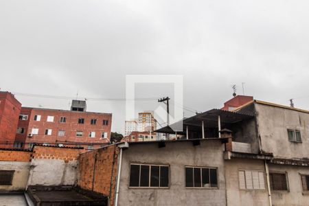 Vista da Sala de apartamento para alugar com 2 quartos, 52m² em Conjunto Habitacional Presidente Castelo Branco, Carapicuíba