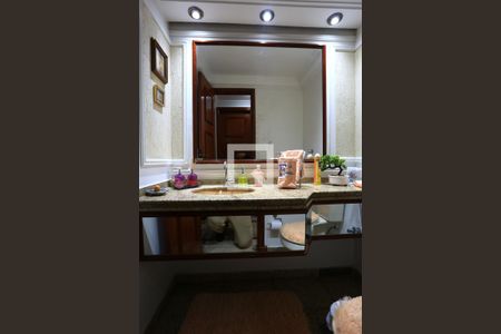 Lavabo de apartamento para alugar com 3 quartos, 176m² em Jardim Londrina, São Paulo