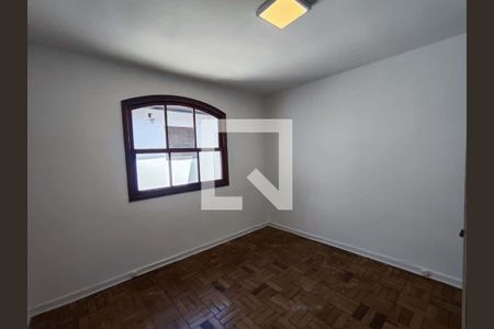 Casa à venda com 3 quartos, 125m² em Jaguaré, São Paulo