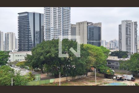 Vista Varanda Sala/Cozinha de apartamento para alugar com 1 quarto, 26m² em Parque Industrial Tomas Edson, São Paulo