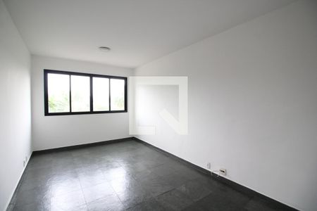Sala de apartamento para alugar com 3 quartos, 72m² em Pechincha, Rio de Janeiro