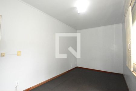 Quarto 1 de apartamento para alugar com 2 quartos, 58m² em Jardim Itu, Porto Alegre