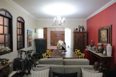 Sala de Estar de casa à venda com 3 quartos, 375m² em Santa Amelia, Belo Horizonte