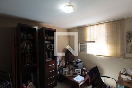 Escritório de casa à venda com 3 quartos, 375m² em Santa Amelia, Belo Horizonte