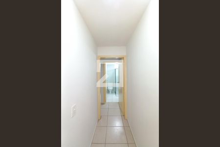 Corredor de apartamento para alugar com 2 quartos, 48m² em Jardim Nova Europa, Campinas
