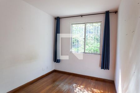 Quarto 2 de apartamento à venda com 3 quartos, 80m² em Estoril, Belo Horizonte