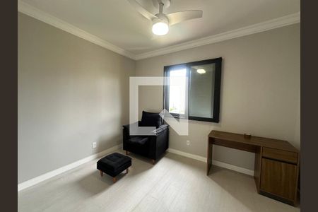 Quarto 1 de apartamento para alugar com 2 quartos, 60m² em Jardim Tupanci, Barueri