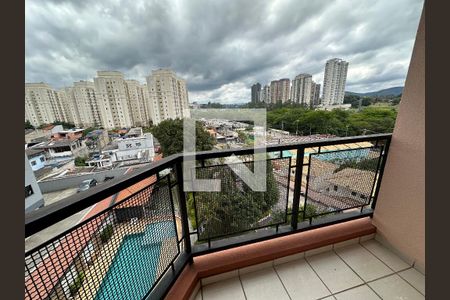 Sacada de apartamento para alugar com 2 quartos, 60m² em Jardim Tupanci, Barueri