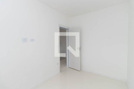Quarto 1 de apartamento para alugar com 2 quartos, 38m² em Vila Mazzei, São Paulo