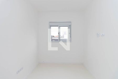 Quarto 1 de apartamento para alugar com 2 quartos, 38m² em Vila Mazzei, São Paulo