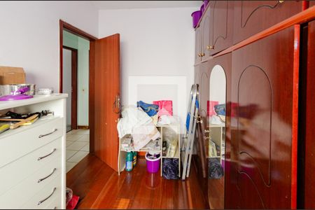 Quarto 1 de apartamento à venda com 2 quartos, 40m² em Carlos Prates, Belo Horizonte